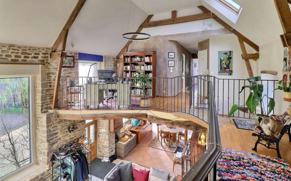 Maison à vendre    9 pièces • 310 m2 Auray