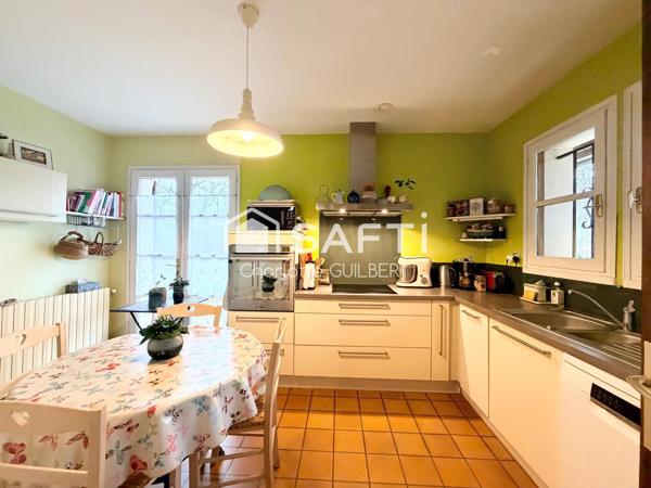 Maison, plain-pied, Quatre chambres, un bureau