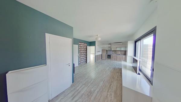 Charmant appartement 3 pièces 61m2 avec grande terrasse à Talence parking