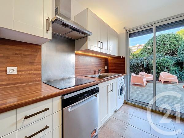 Appartement F3 à vendre  3 pièces - 67 m2 CAGNES SUR MER - 06