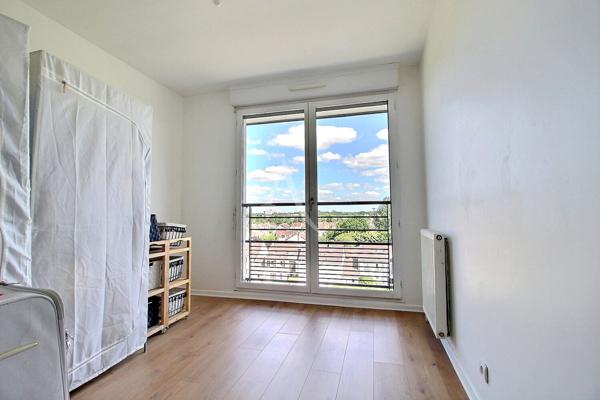 Appartement Duplex à Elancourt 5 pièces 100 m2 avec parking sous-sol