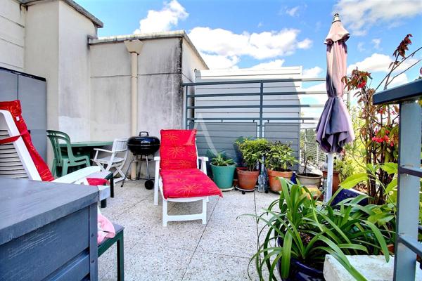 Appartement Duplex à Elancourt 5 pièces 100 m2 avec parking sous-sol