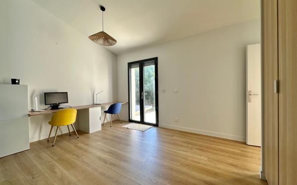 Maison à vendre    5 pièces •  Aubais