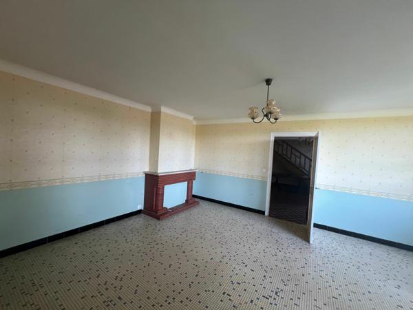 Maison à vendre    8 pièces •  Roquefort