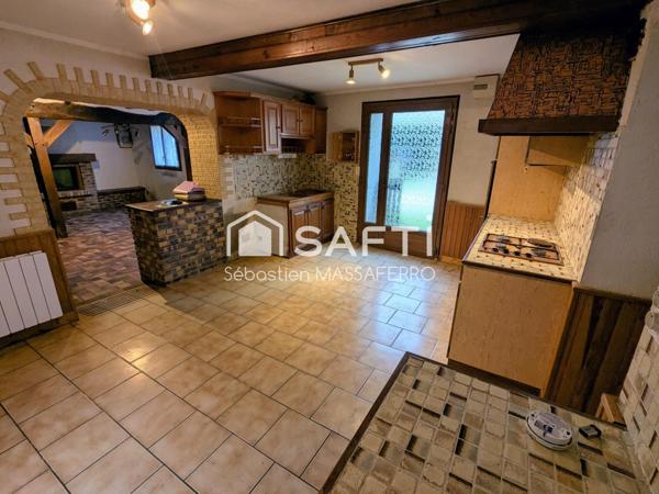 Maison de plain-pied avec jardin et véranda