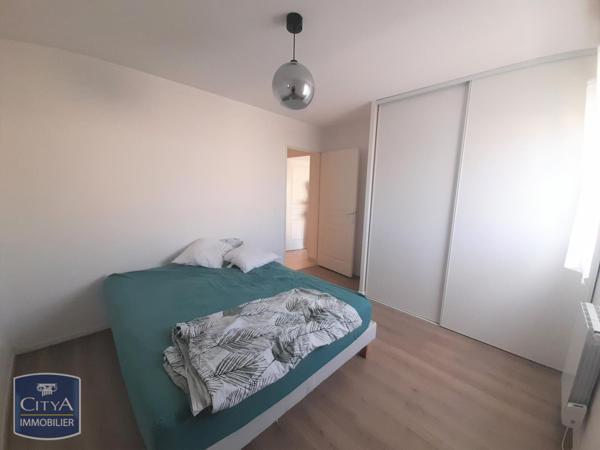 Appartement à louer 2 pièces 48.57m²