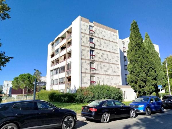 Vente / Appartement T4