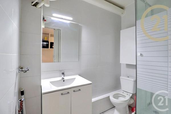 Appartement F1 à vendre  1 pièce - 19 m2 LE PRE ST GERVAIS - 93