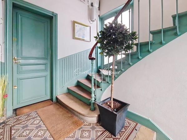 Appartement bourgeois à 2 min du RER