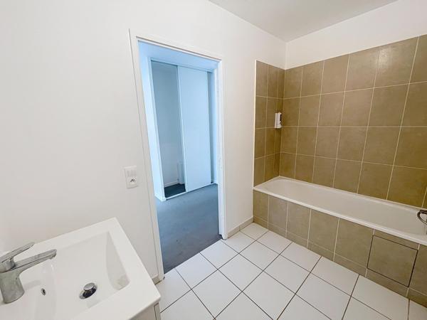 APPARTEMENT DE 64 M2 A ATHIS-MONS SOUS GARANTIE DECENNALE