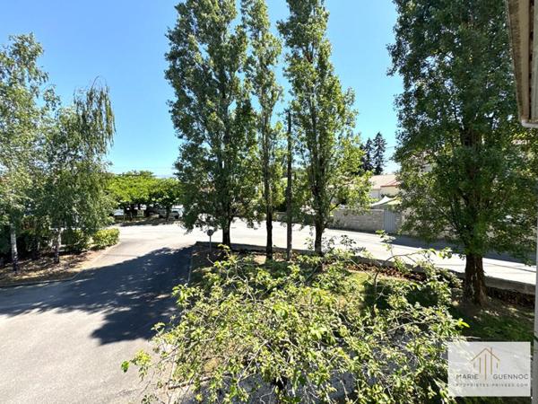 Beau T3 de 63m2 vendu avec garage et place de stationnement