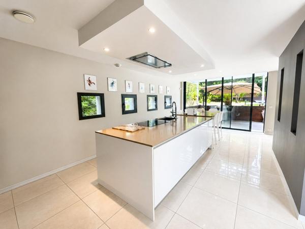 Maison à Lège-Cap-Ferret, 33950 - 8 pièces 205m²