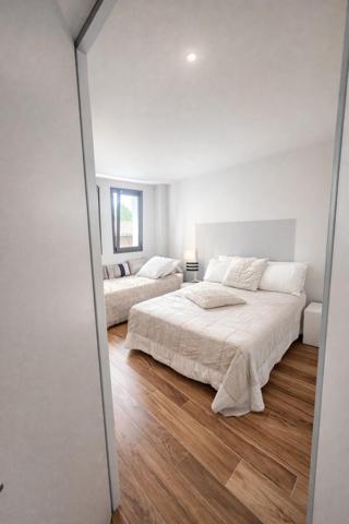 Maison à Lège-Cap-Ferret, 33950 - 8 pièces 205m²