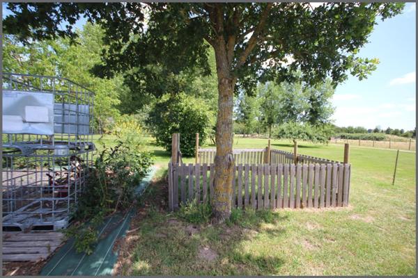 Maison à Aubigné-Racan, 72800 - 4 pièces 80m²