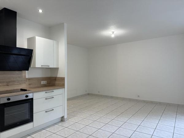 APPARTEMENT T3 A LOUER A ROANNE - CENTRE VILLE