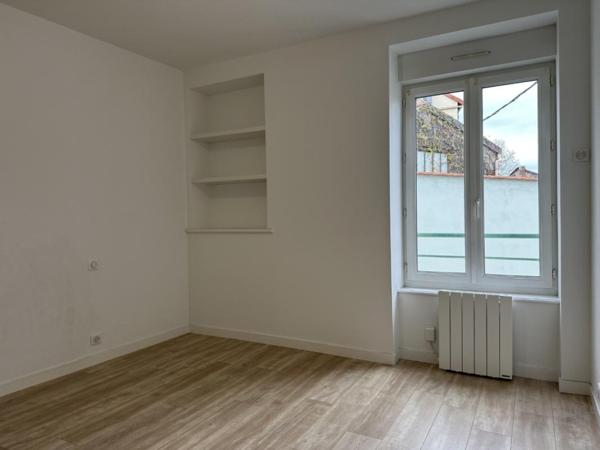 APPARTEMENT T3 A LOUER A ROANNE - CENTRE VILLE