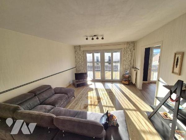 A 300 mètres de l'hôpital Simone Veil de Troyes, venez poser vos valises dans ce bel appartemen...