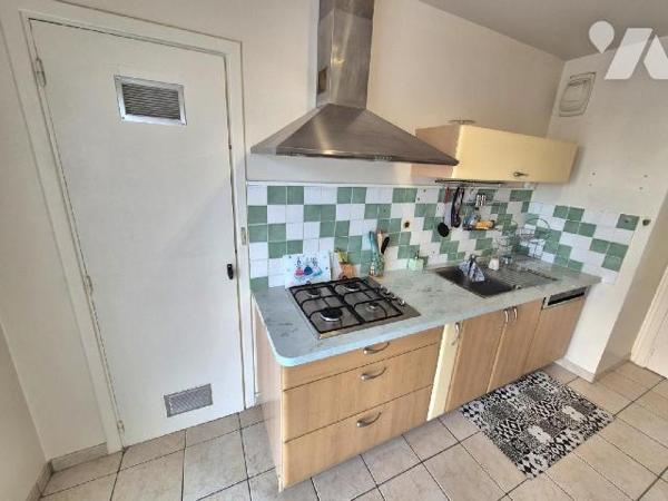 A 300 mètres de l'hôpital Simone Veil de Troyes, venez poser vos valises dans ce bel appartemen...