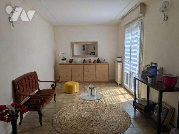 Maison à Vendre à OGER (51190) d'une surface habitable d'environ 80m², sur une parcelle de 87 m...