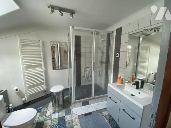 Maison à Vendre à OGER (51190) d'une surface habitable d'environ 80m², sur une parcelle de 87 m...