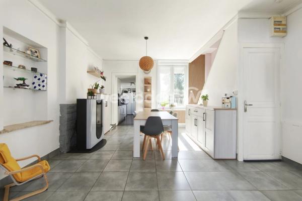 Maison à vendre 5 pièces de 108 m² à Maubeuge