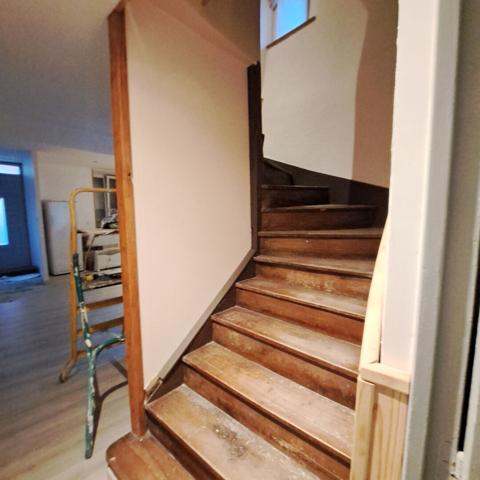 A VENDRE LAROQUE D'OLMES / MAISON + GARAGE + ATELIER