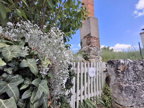 À vendre - Maison ancienne, 4 pièces située à Montlouis-sur-Loire (37270)