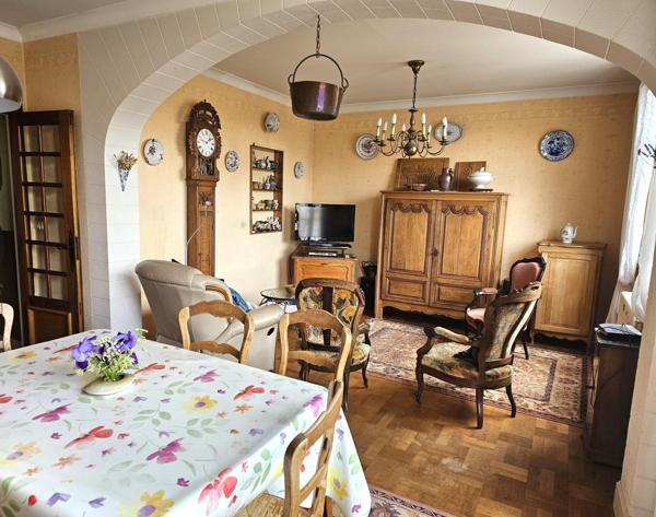Grande maison de caractère à Beauvais – Idéale famille ou investissement locatif