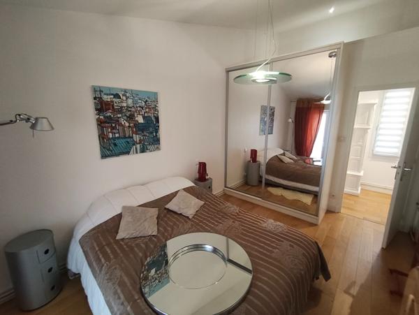 RARE - Hyper centre - Rochefort - Appartement avec ascenseur.