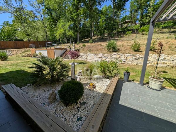 Maison à vendre de prestige 8 pièces à vendre à Montpon-Ménestérol