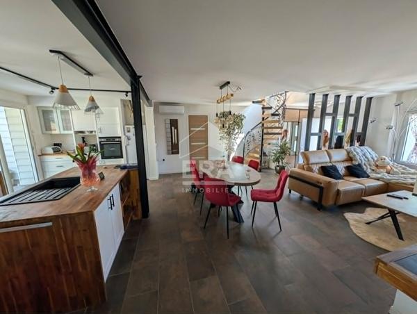 Maison à vendre de prestige 8 pièces à vendre à Montpon-Ménestérol