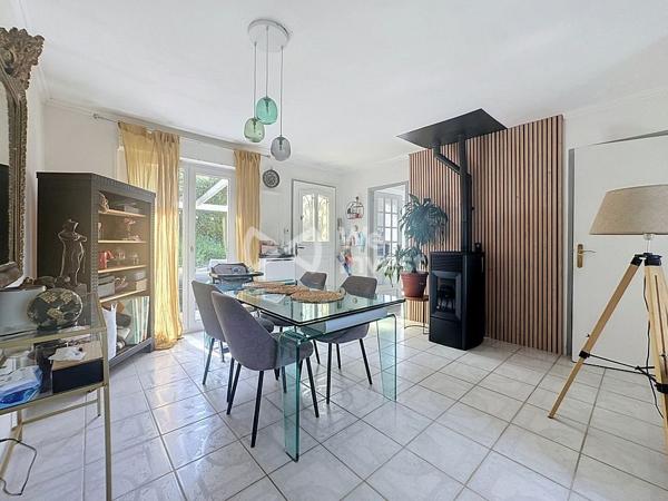 Maison 5 chambres à Coulommiers avec jardin et garage