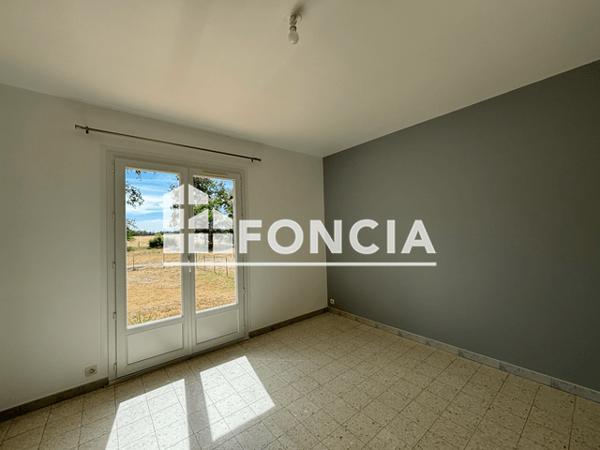 Location Maison 5 pièces 83.24 m² - Vineuil 41350