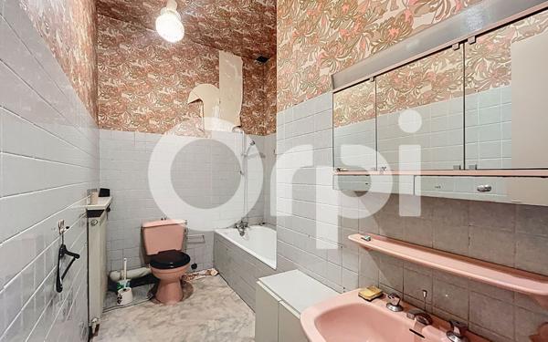 Immeuble à vendre    5 pièces •  Saint-Gaudens