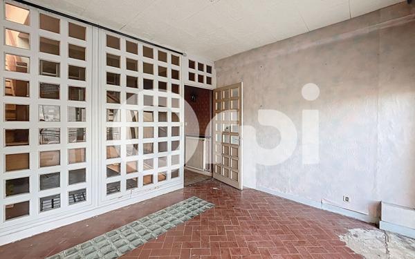 Immeuble à vendre    5 pièces •  Saint-Gaudens