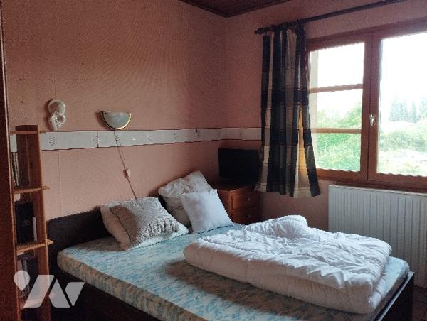 A vendre BAX petit village à 15 km de CARBONNE et  12 km de Montesquieu Volvestre
