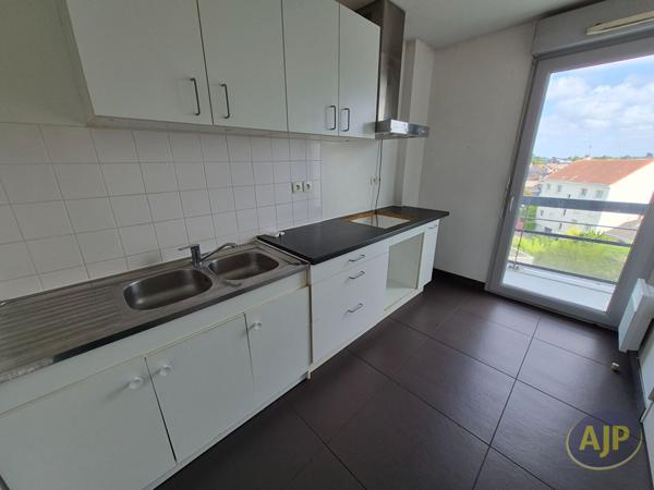 Location appartement Reze : 918 € - AJP Immobilier Rezé