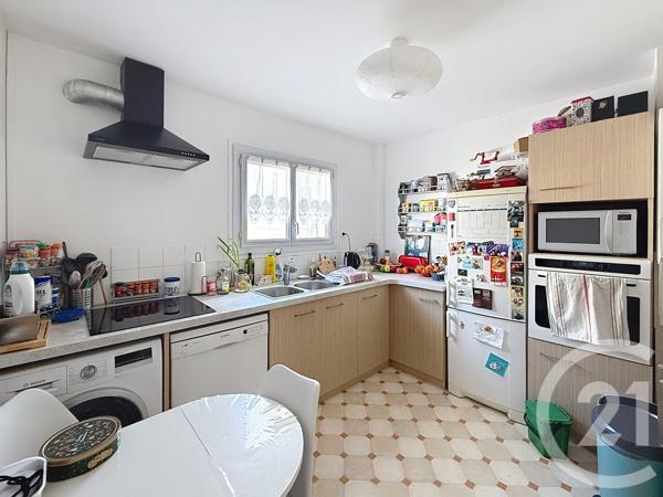 Immeuble à vendre  303 m2 ST NAZAIRE - 44