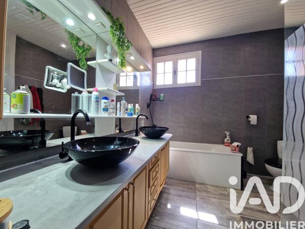 Maison à vendre 5 pièces 173 m² Vic-en-Bigorre