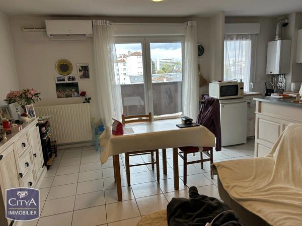 Appartement à vendre 2 pièces 48.58m² Pau (64000)