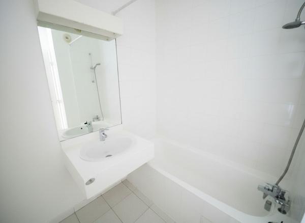 Appartement Lyon 2 pièces de 55m² très lumineux incluant le stationnement