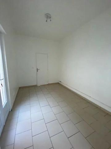 Location Appartement 1 pièces 17 m2 à Saint-Quentin