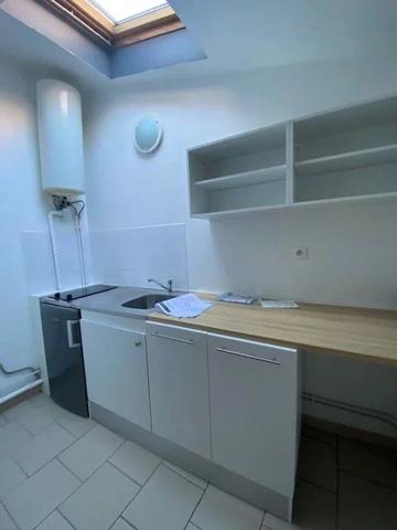 Location Appartement 1 pièces 17 m2 à Saint-Quentin
