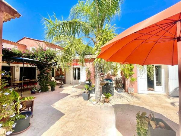 FRÉJUS/ST-RAPHAËL - villa 260m2 avec T3 sur 1750m2 -baisse de prix-TOUTE OFFRE SERIEUSE SERA ETUDIEE !