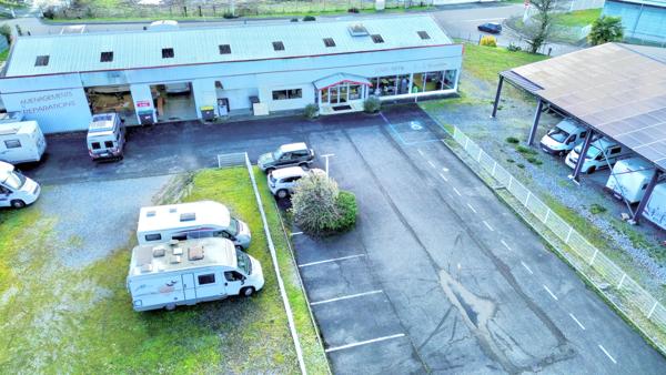 Local commercial 629 m2