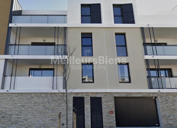 place de parking / garage