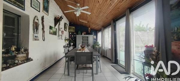 Maison à vendre 8 pièces 195 m² Saintes