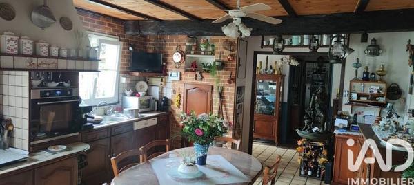 Maison à vendre 8 pièces 195 m² Saintes