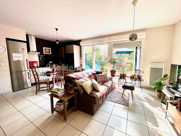 APPARTMENT T3 E JARDIN 70m2