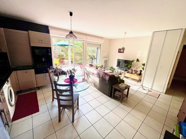 APPARTMENT T3 E JARDIN 70m2